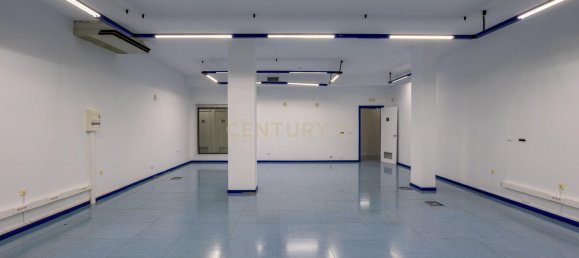 Bâtiment à Oeiras, Portugal 3956m² No. 98700 17