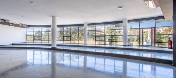 Bâtiment à Oeiras, Portugal 3956m² No. 98700 42