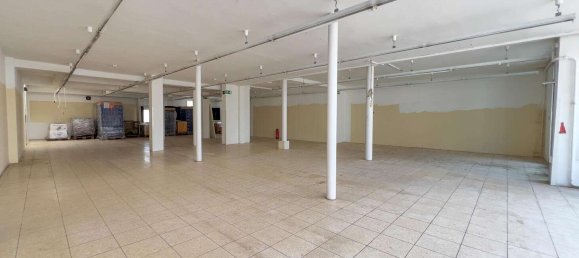 Здание с 8 спальнями в Восточный Альб, Германия № 4820 3