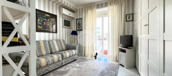 2 bedrooms Apartment in Rome, Italy No. 145748 5