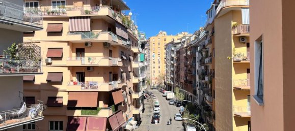 2 bedrooms Apartment in Rome, Italy No. 145748 22