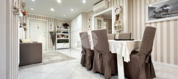 2 bedrooms Apartment in Rome, Italy No. 145748 3