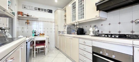 2 bedrooms Apartment in Rome, Italy No. 145748 14