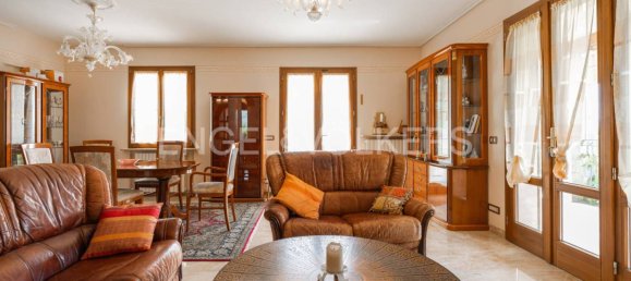 4 Schlafzimmer Villa in Zocca, Italy, Nr. 309195 9