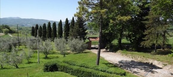 22 rooms Villa in Scarperia e San Piero, Italy No. 230891 2