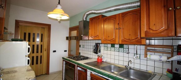 3 rooms Apartment in Montepulciano, Italy No. 222221 5