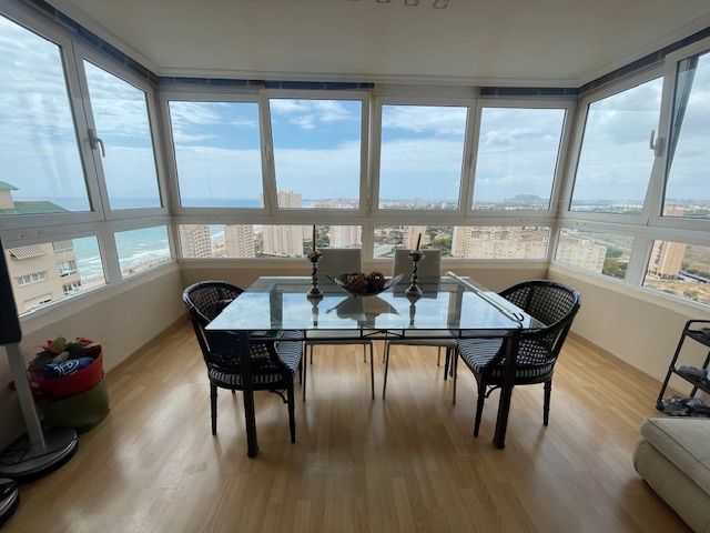 Apartamento T3 em El Campello, Spain N.º 141663