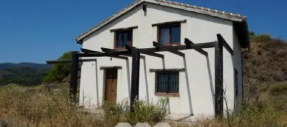 3 bedrooms House in Yunquera, Spain No. 53260 3