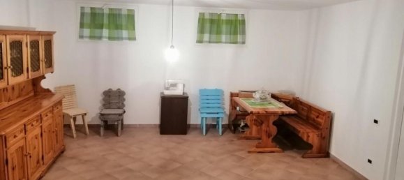 5 bedrooms House in Massa, Italy No. 360317 16