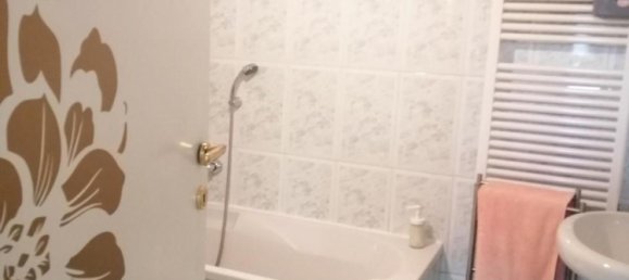 5 bedrooms House in Massa, Italy No. 360317 14