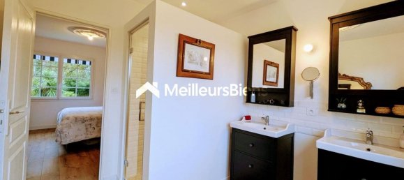 3 Schlafzimmer Haus in Pace, France, Nr. 266166 5