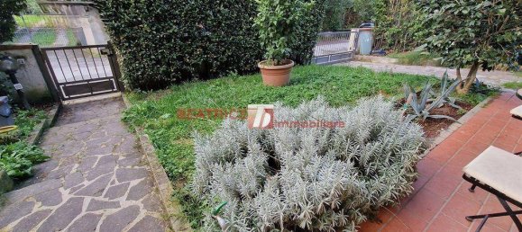 Villa de 3 dormitorios en Lucca, Italy No. 94550 28