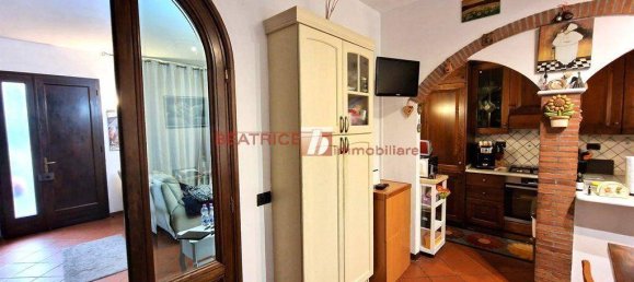 Villa de 3 dormitorios en Lucca, Italy No. 94550 6