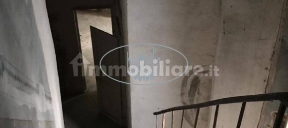 3 Schlafzimmer Wohnung in Montevarchi, Italy, Nr. 259456 13