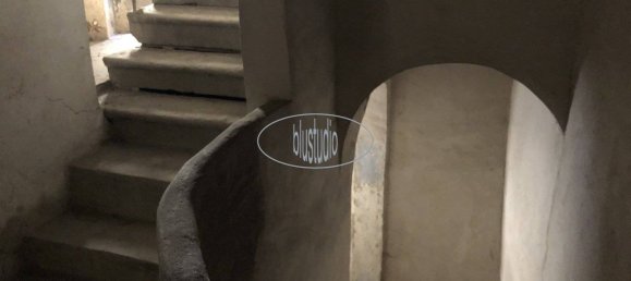 3 Schlafzimmer Wohnung in Montevarchi, Italy, Nr. 259456 16