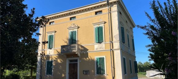 15 غرف نوم فيلا في Modena, Italy رقم 339272 3