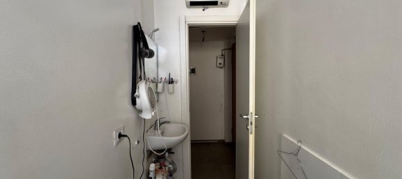 2 bedrooms Apartment in Milan, Italy No. 360516 16