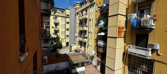 2 bedrooms Apartment in Milan, Italy No. 360516 26