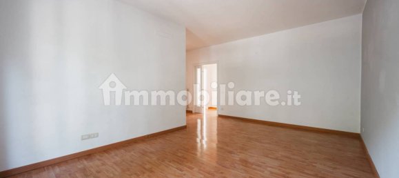 2 bedrooms Apartment in Scandiano, Italy No. 309222 2