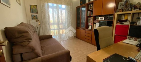 5 rooms Apartment in Turin, Italy No. 1818 14