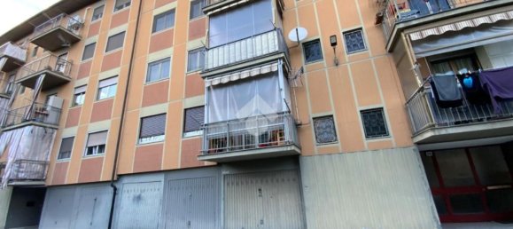5 rooms Apartment in Turin, Italy No. 1818 21