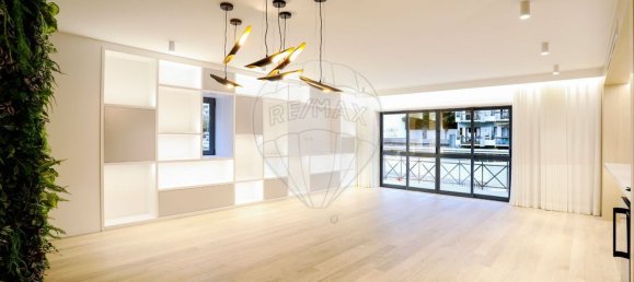 3 bedrooms Apartment in Cascais, Portugal No. 93806 4