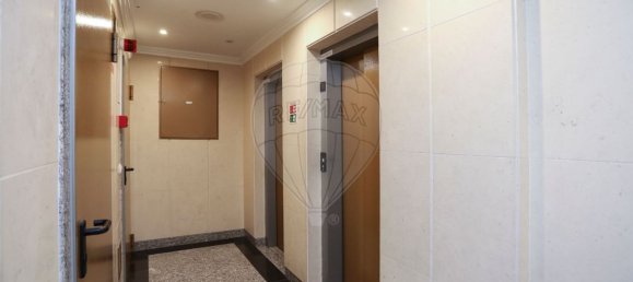 3 bedrooms Apartment in Cascais, Portugal No. 93806 39