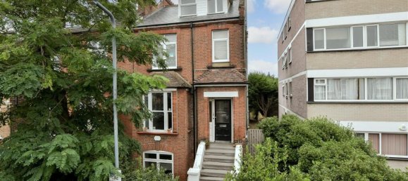 1 bedroom Apartment in Wanstead, United Kingdom No. 4120 2