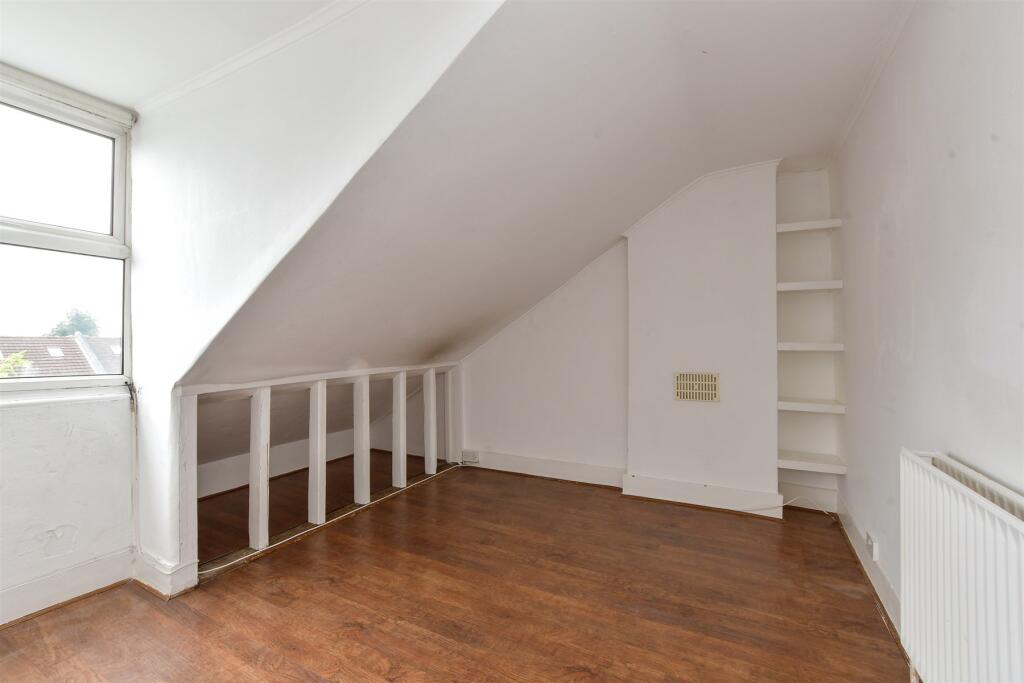 1 bedroom Apartment in Wanstead, United Kingdom No. 4120