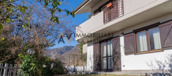 3 chambres Villa à Saint Vincent, Italy No. 108747 2