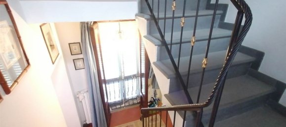 6 rooms House in Vernio, Italy No. 85569 14