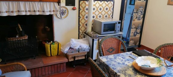 6 rooms House in Vernio, Italy No. 85569 4