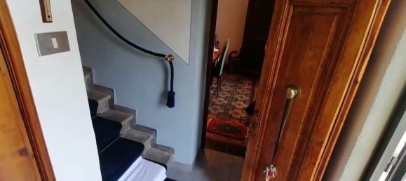 6 rooms House in Vernio, Italy No. 85569 5