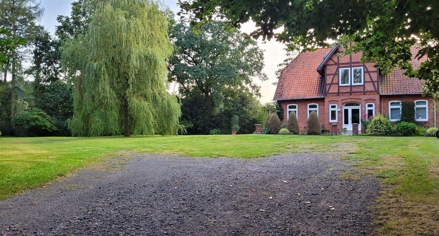 4 bedrooms Farm in Nienburg, Germany No. 223817