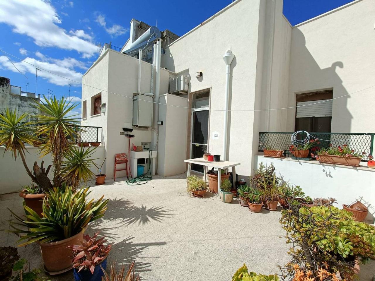 Пентхаус с 5 комнатами в Бриндизи, Италия № 42059