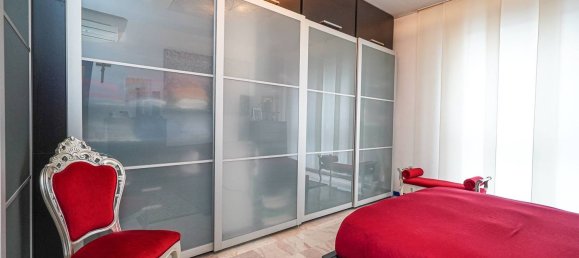 8 rooms Apartment in Bergamo, Italy No. 98050 37