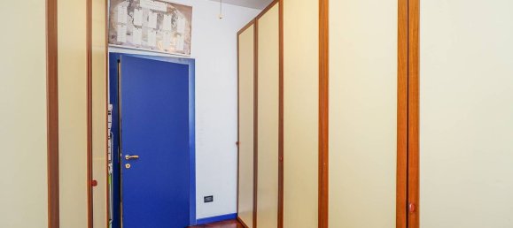 8 rooms Apartment in Bergamo, Italy No. 98050 17