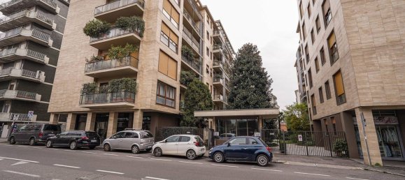 8 rooms Apartment in Bergamo, Italy No. 98050 26