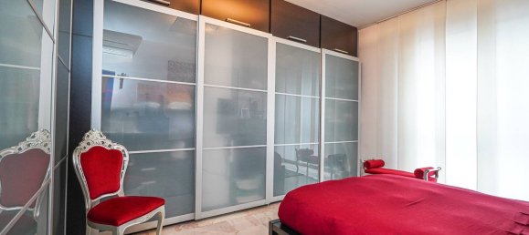 8 rooms Apartment in Bergamo, Italy No. 98050 11