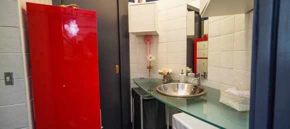 8 rooms Apartment in Bergamo, Italy No. 98050 22