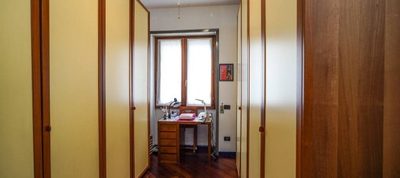 8 rooms Apartment in Bergamo, Italy No. 98050 41