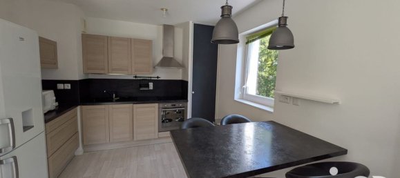 2 bedrooms Apartment in Saint-Herblain, France No. 340621 5