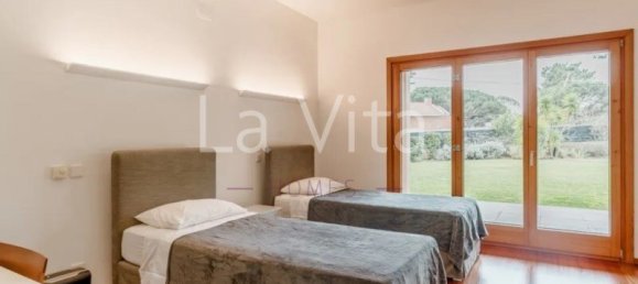 6 bedrooms Villa in Cascais, Portugal No. 170546 12