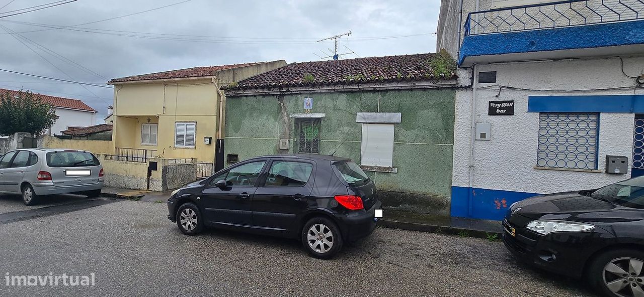 3 bedrooms House in Tramagal, Portugal No. 199607