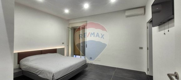 3 Schlafzimmer Wohnung in Syracuse, Italy, Nr. 282862 6