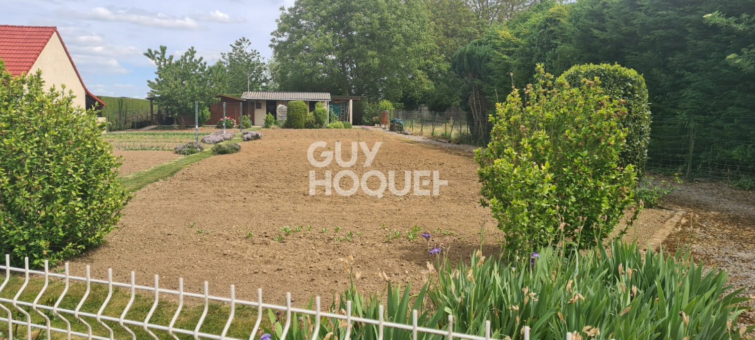 Земельный участок в Перон, Франция № 256641