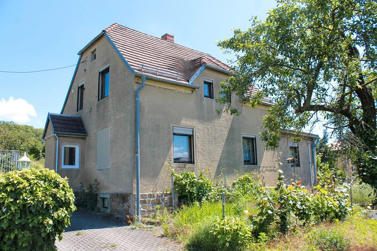 3 bedrooms House in Saxony, Germany No. 198145