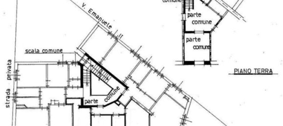 3-salle Appartement à Merate, Italy No. 1725 10