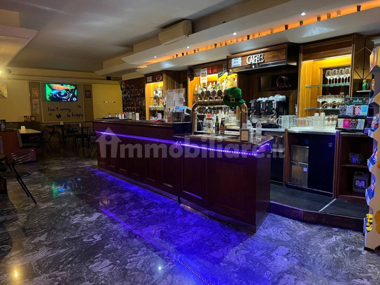 3-Zimmer Gewerbliche Immobilie in Albano Sant'Alessandro, Italy, Nr. 295844