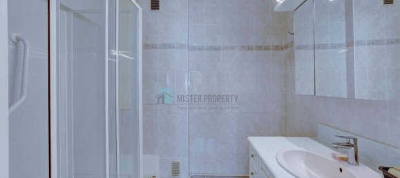 3 Schlafzimmer Wohnung in Rueil-Malmaison, France, Nr. 181687 12